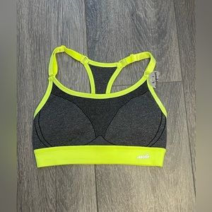 Girls Small 10/12 AVIA Sports Bra (padded) NWOT